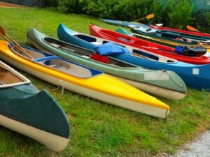 cayak vs canoe